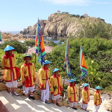 LỄ HỘI YẾN SÀO: TÔN VINH TRUYỀN THỐNG NGÀNH NGHỀ