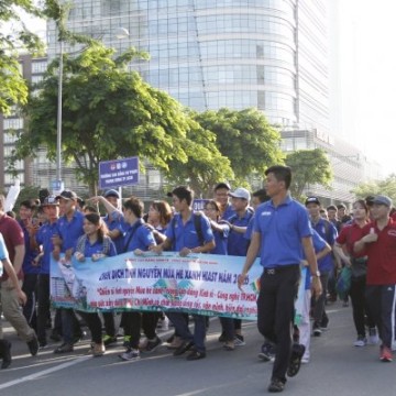 CÔNG TY HOÀNG NAM TÀI TRỢ CHƯƠNG TRÌNH ĐI BỘ “TIẾP SỨC ĐẾN TRƯỜNG”